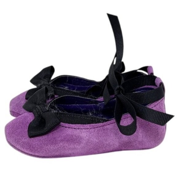 Baby Deer Purple Suede Bow Baby Shoes Size 2 Black Ribbon Closure Soft Sole - Picture 1 of 6